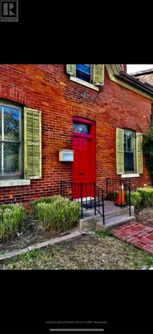 70 Wellington Street South Hamilton (corktown) ON L8N 2R1