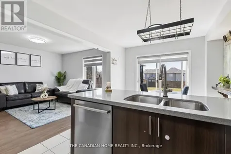 18 Merritt Lane Brantford ON N3T 0E8