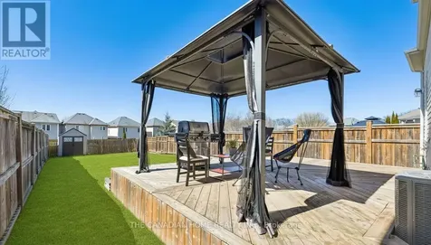 18 Merritt Lane Brantford ON N3T 0E8