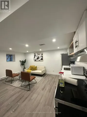 66 Wellington Street South Hamilton (corktown) ON L8N 2R1