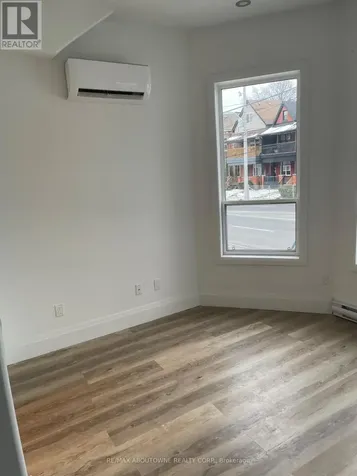 66 Wellington Street South Hamilton (corktown) ON L8N 2R1
