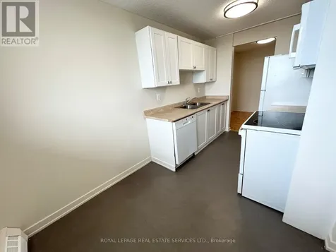 16 Cedarwoods Crescent Kitchener ON N2C 2L4
