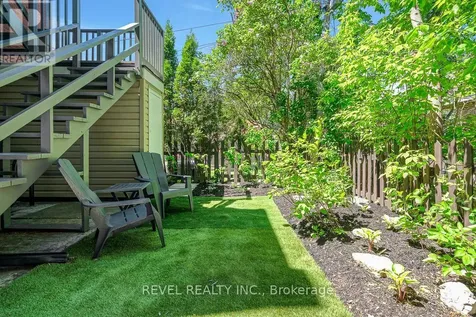 63 Findlay Avenue Ottawa ON K1S 2V1