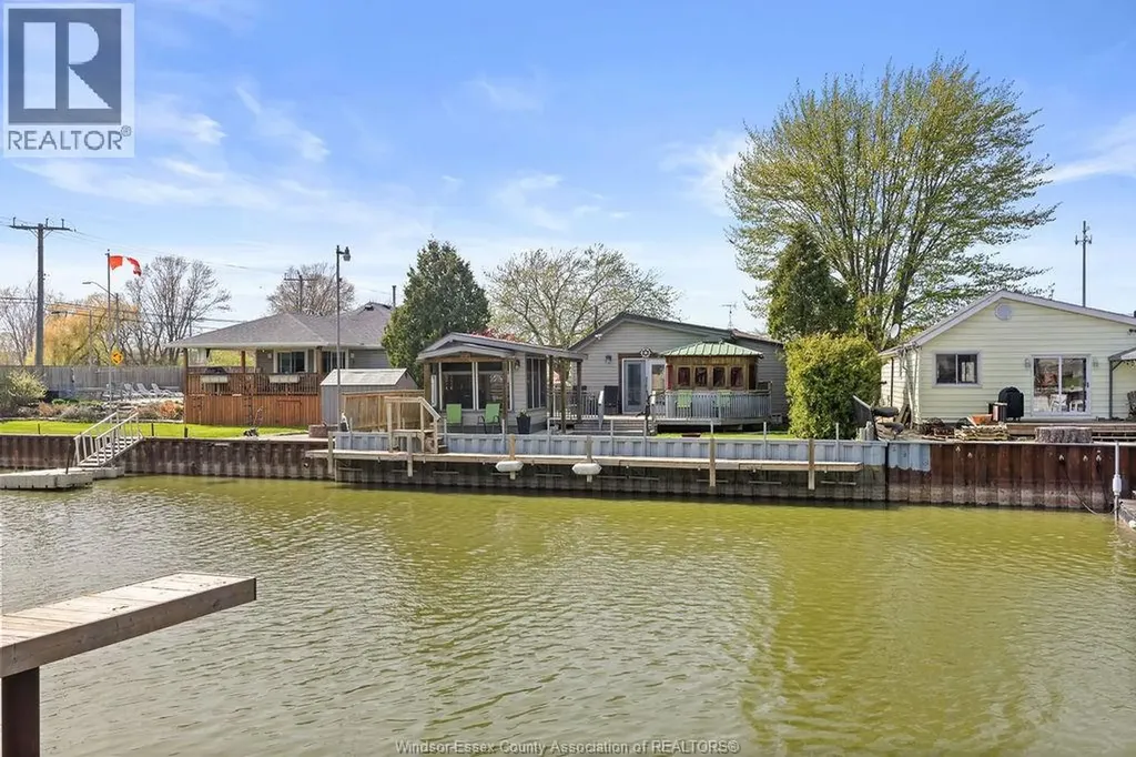 192 Mill Lakeshore ON N8L 0Y9