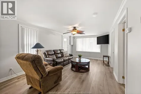 192 Mill Lakeshore ON N8L 0Y9