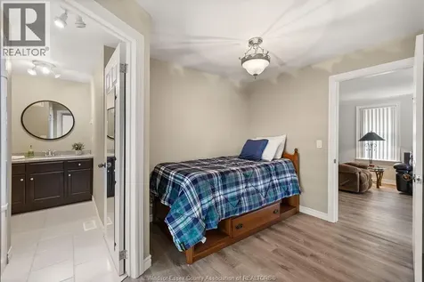 192 Mill Lakeshore ON N8L 0Y9