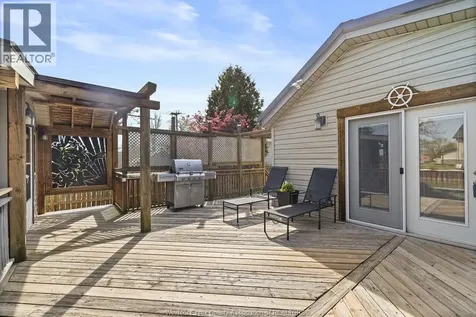 192 Mill Lakeshore ON N8L 0Y9