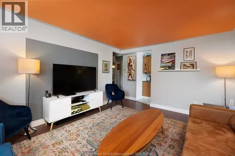 3815 Vaughan Street Windsor ON N9C 1Z6