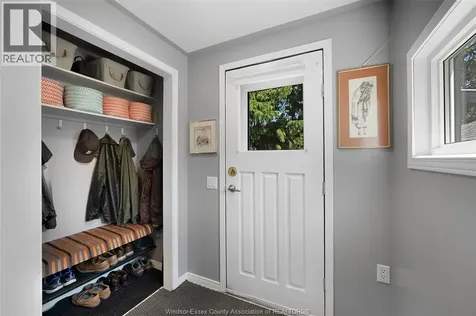 3815 Vaughan Street Windsor ON N9C 1Z6