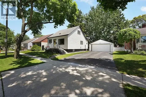 3815 Vaughan Street Windsor ON N9C 1Z6