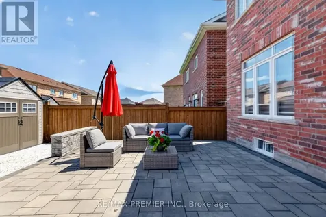 126 Barrow Avenue Bradford West Gwillimbury (bradford) ON L3Z 0X3