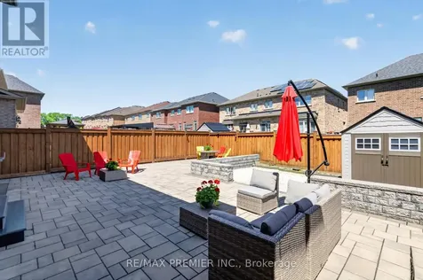 126 Barrow Avenue Bradford West Gwillimbury (bradford) ON L3Z 0X3