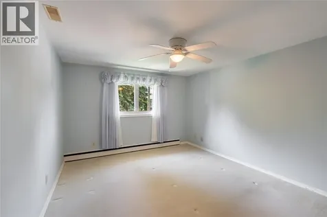 572 Highbury Park Sarnia ON N7V 2J9