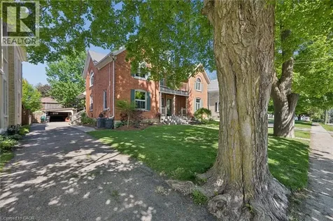 18 Duke Street Elmira ON N3B 2W7