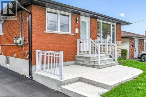 74 Victor Boulevard Hamilton ON L9A 2V4