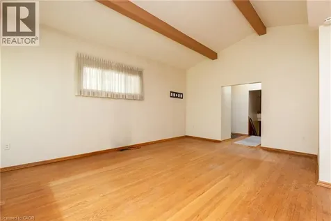 2048 Elmhurst Avenue Oakville ON L6J 1X1