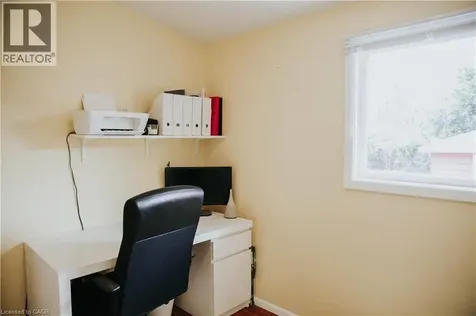 1 Vera Court Hamilton ON L8K 4G7