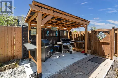 41 Laidlaw Street Wasaga Beach ON L9Z 2L2