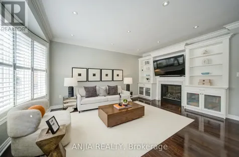 64 Frederick Stamm Crescent Markham (berczy) ON L6C 0X3