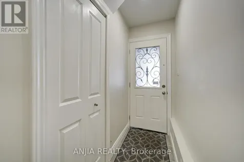 64 Frederick Stamm Crescent Markham (berczy) ON L6C 0X3