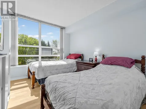 7825 Bayview Avenue Markham (aileen-willowbrook) ON L3T 7N2
