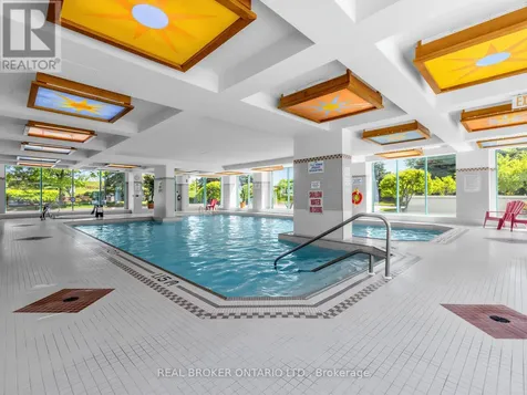 7825 Bayview Avenue Markham (aileen-willowbrook) ON L3T 7N2