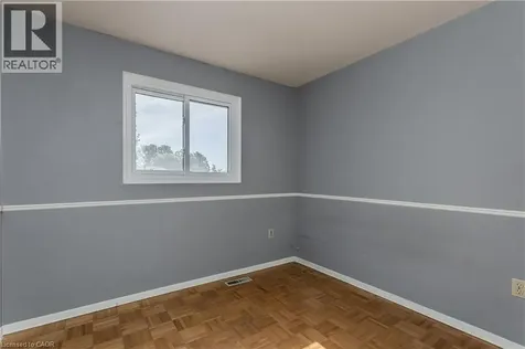 3118 Centennial Drive Burlington ON L7M 1B9