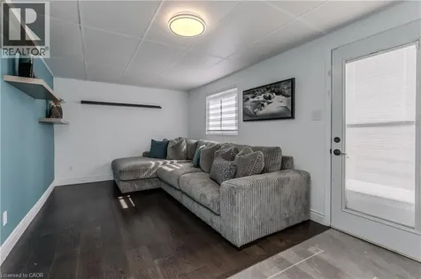 3118 Centennial Drive Burlington ON L7M 1B9