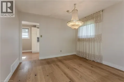 3118 Centennial Drive Burlington ON L7M 1B9