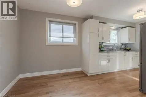 3118 Centennial Drive Burlington ON L7M 1B9
