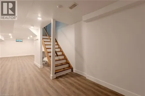 582 Stonehenge Drive Ancaster ON L9K 0B2