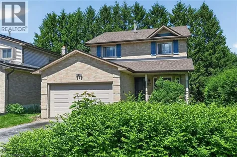 82 Braeheid Avenue Waterdown ON L8B 0C6