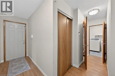 82 Braeheid Avenue Waterdown ON L8B 0C6
