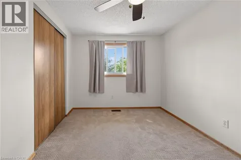 82 Braeheid Avenue Waterdown ON L8B 0C6
