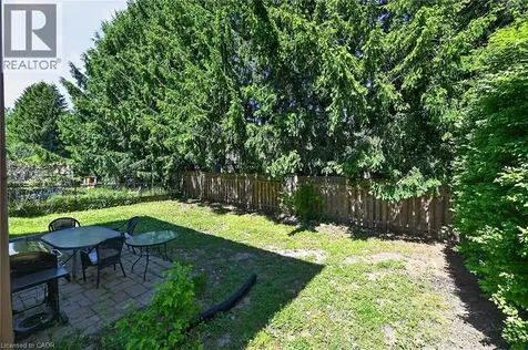 82 Braeheid Avenue Waterdown ON L8B 0C6