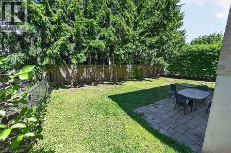 82 Braeheid Avenue Waterdown ON L8B 0C6