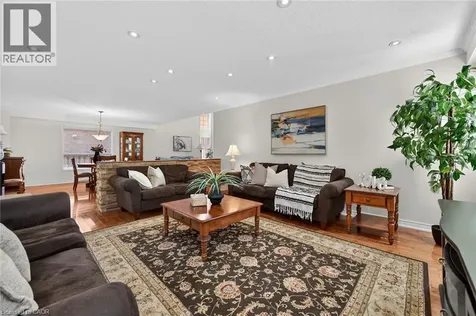 234 Gatestone Drive Stoney Creek ON L8J 3Y6