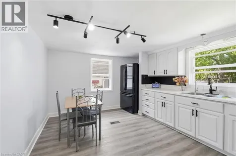 412 Helena Street Dunnville ON N1A 2T2