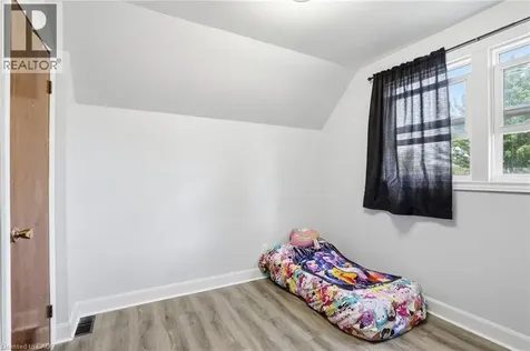 412 Helena Street Dunnville ON N1A 2T2