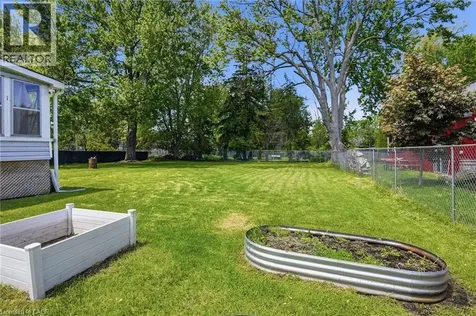 412 Helena Street Dunnville ON N1A 2T2