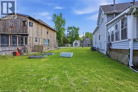 412 Helena Street Dunnville ON N1A 2T2