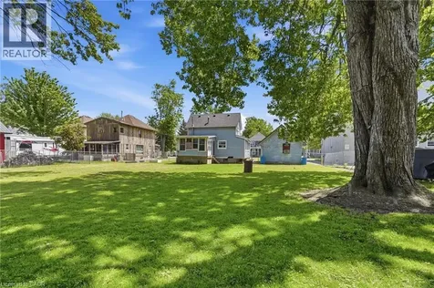 412 Helena Street Dunnville ON N1A 2T2