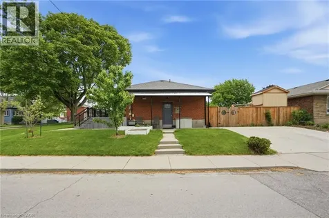 150 Mountville Avenue Hamilton ON L9A 1E7