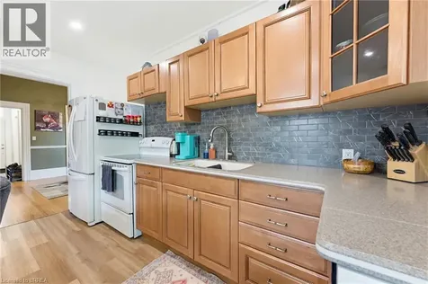 146 William Street Brantford ON N3T 3L3