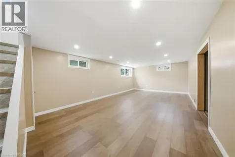 401 Nelson Street Brantford ON N3S 4E9