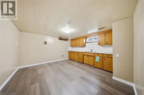 401 Nelson Street Brantford ON N3S 4E9