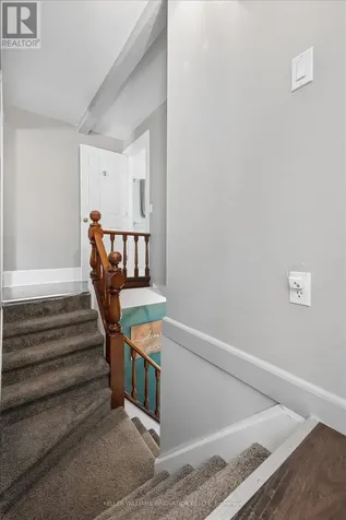 18 Duke Street Woolwich ON N3B 2W7