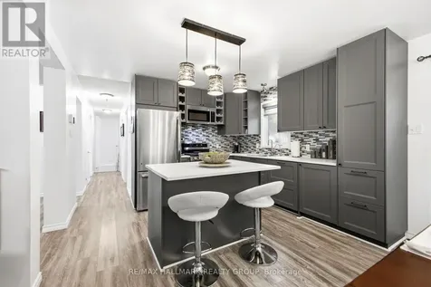 2740 Lockwood Lane Ottawa ON K4C 1B6