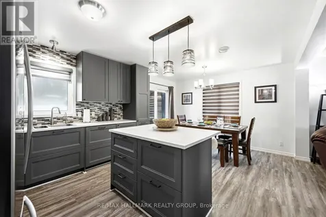 2740 Lockwood Lane Ottawa ON K4C 1B6
