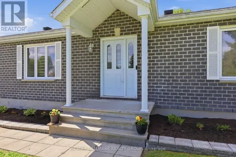 2740 Lockwood Lane Ottawa ON K4C 1B6